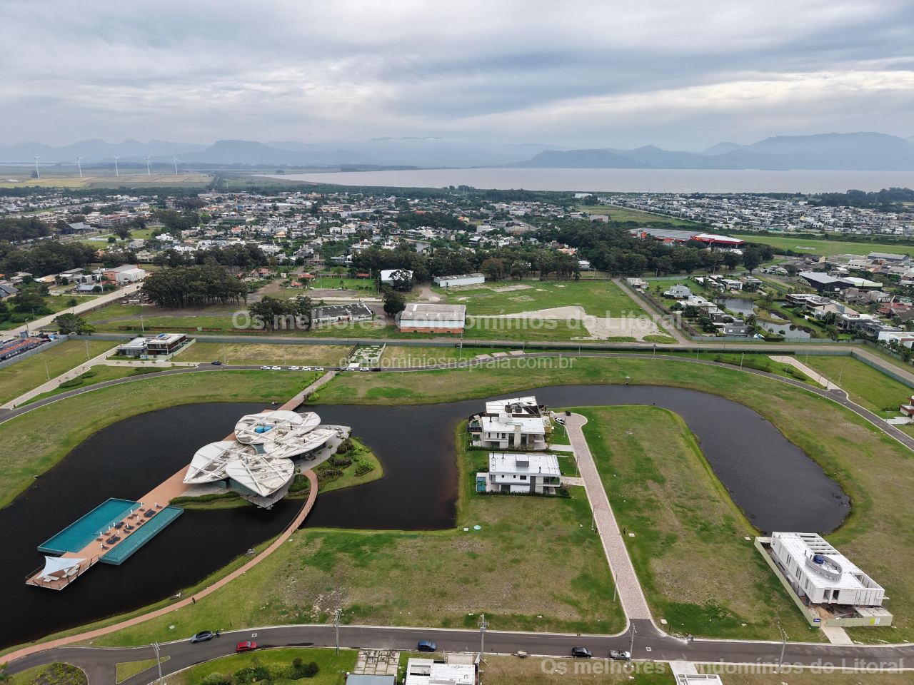 TERRENO À VENDA NO CONDOMÍNIO LÓTUS | 450 m² | Atlântida | Xangri-Lá — Xangri-lá