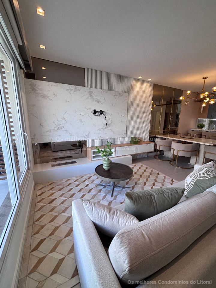CASA MOBILIADA À VENDA NO CONDOMÍNIO MURANO | 202 m² | 4 SUÍTES | Capão da Canoa — Capão da Canoa