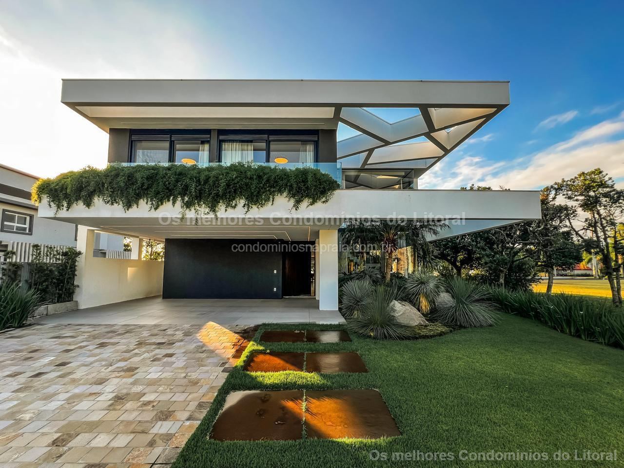 MANSÃO DE LUXO À VENDA NO CONDOMÍNIO VELAS DA MARINA | 560,32 m² | 6 SUÍTES | XANGRI-LÁ — Capão da Canoa