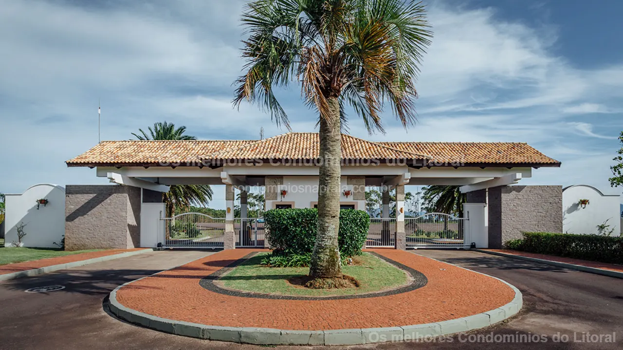 TERRENO À VENDA NO CONDOMÍNIO QUINTAS DO LAGO | 593,40 m² | XANGRI-LÁ — Xangri-lá