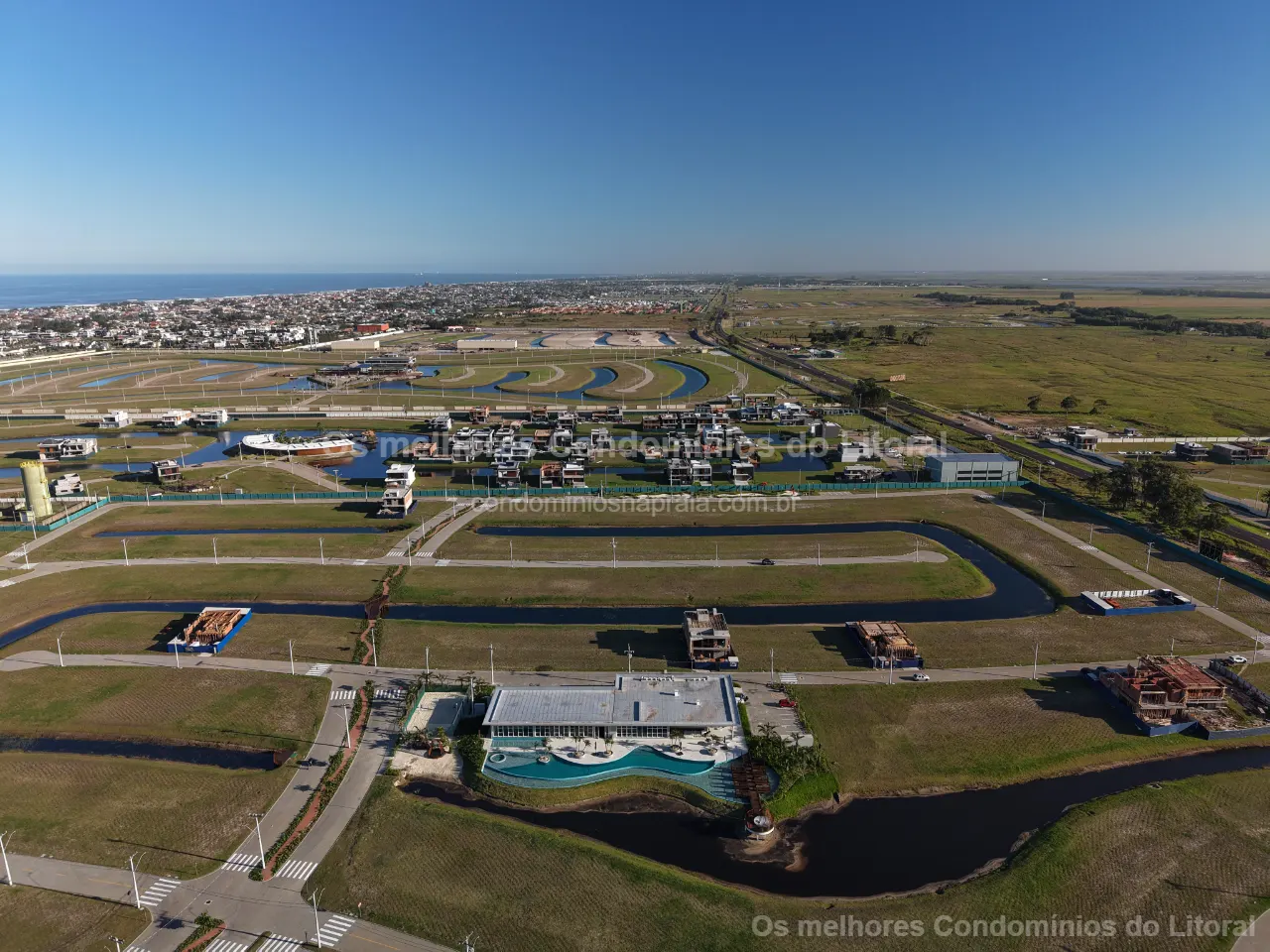 LOTE À VENDA NO CONDOMÍNIO WAVE | 277 m² | XANGRI-LÁ — Xangri-lá