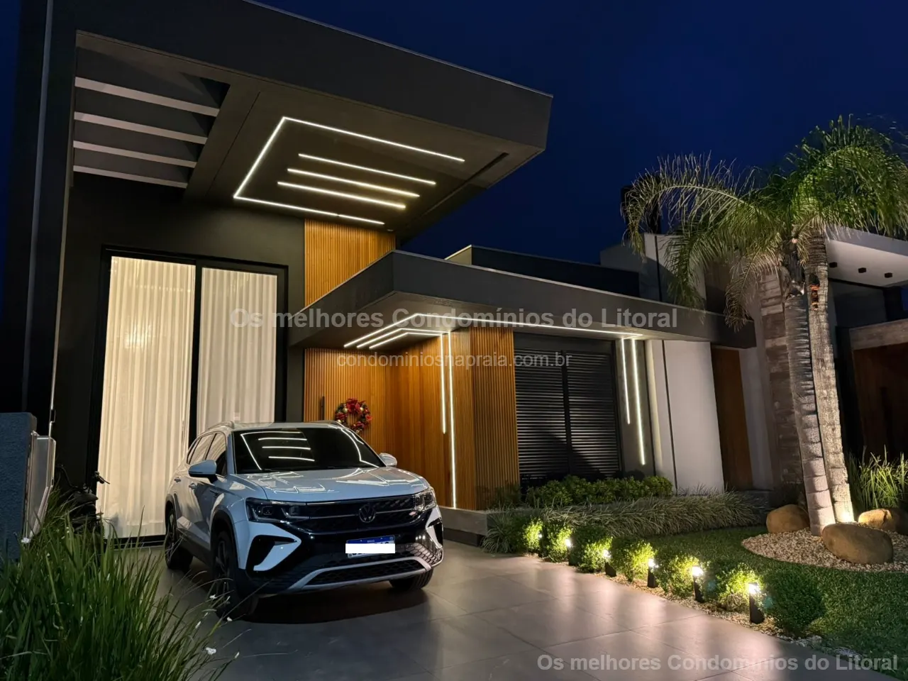 CASA À VENDA NO CONDOMÍNIO SUNSET | 4 SUÍTES | MOBILIADA E DECORADA | XANGRI-LÁ — Xangri-lá