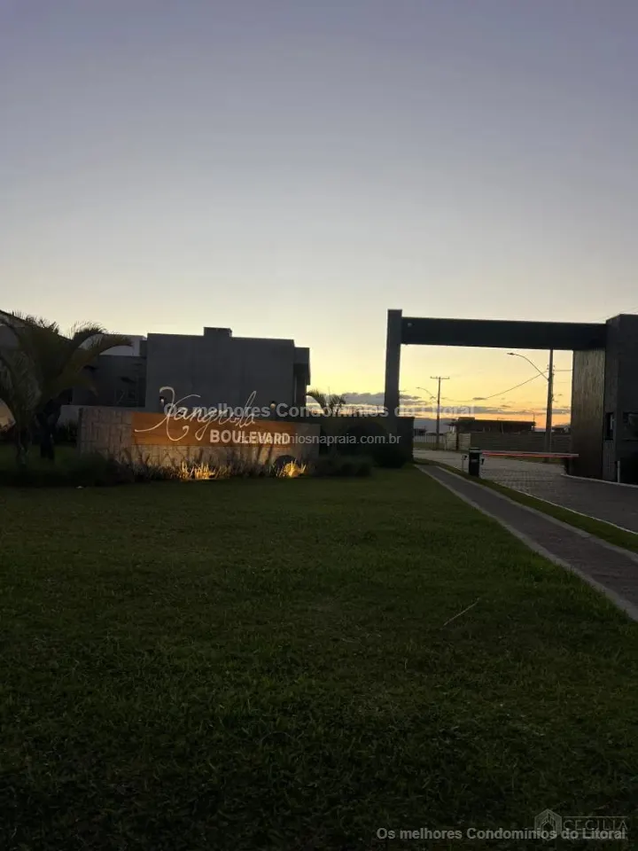 TERRENO À VENDA NO LOTEAMENTO BOULEVARD XANGRI-LÁ — Xangri-lá